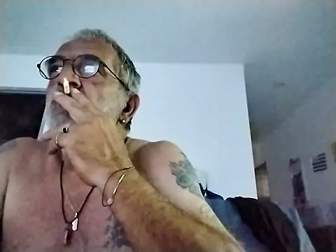 coolbrady17 webcam