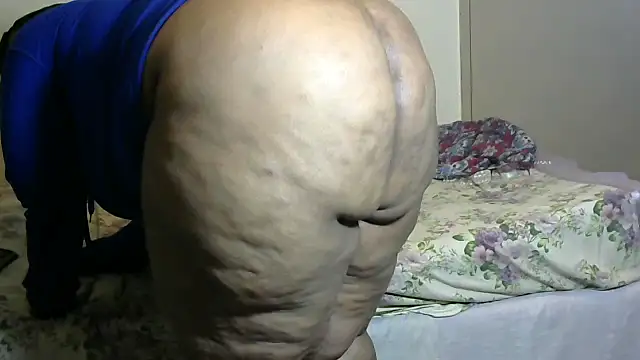 XXXBBMWCAROL webcam