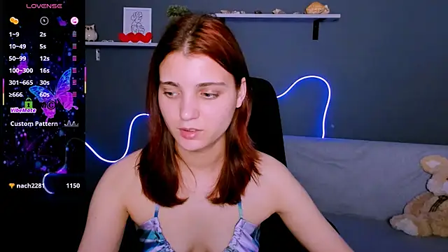 evelyn_muse webcam