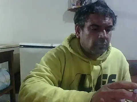 Rodrigo_happy webcam