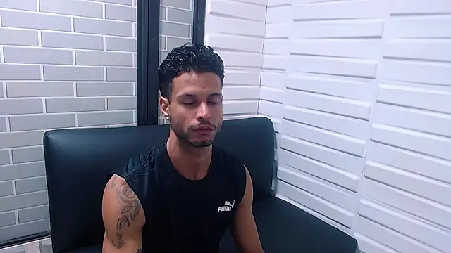 Adrian_Brooks_ webcam