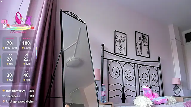 RebekaHill webcam