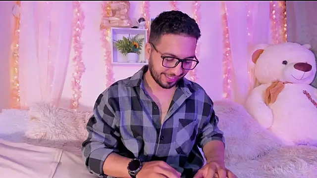 Edahi1386 webcam
