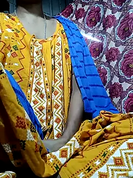 hotty-rumi3 - Hotty-rumi3's free webcam