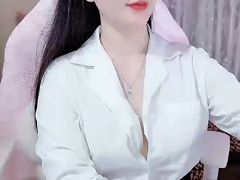 Agnelyn____ webcam
