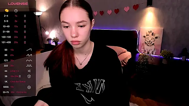 MilliBrown_ webcam