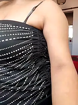 HotSpicyGujju webcam