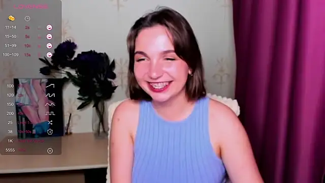 KindHazelHere_ webcam