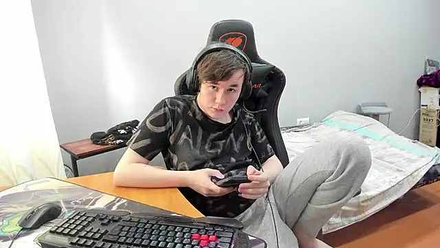 iliaskrislove webcam