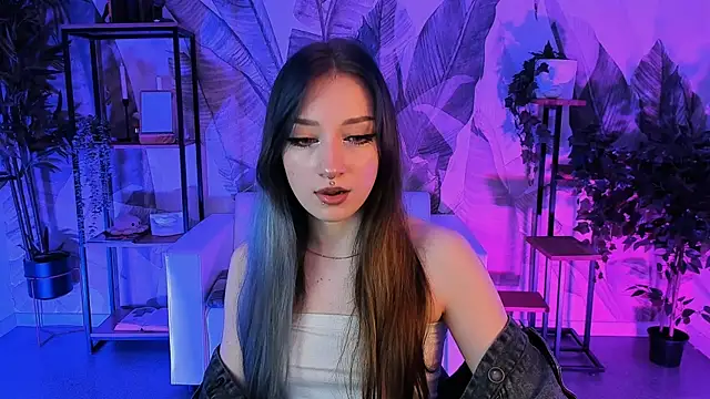 LiliLuna webcam
