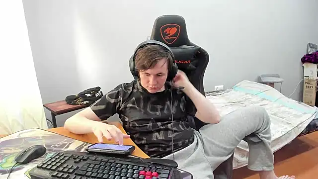 iliaskrislove webcam