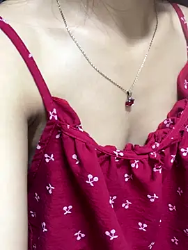 Mina048 webcam