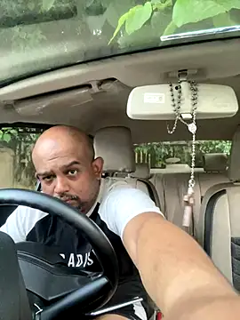 Dick_6inches_Delhi webcam