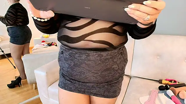MartinaCaycedo webcam