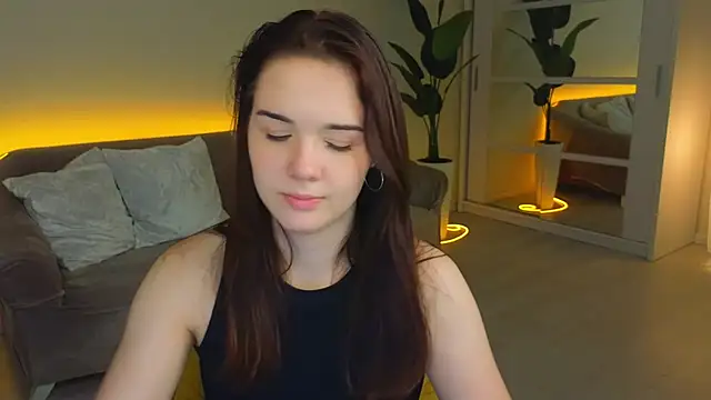 LindaRobertz webcam