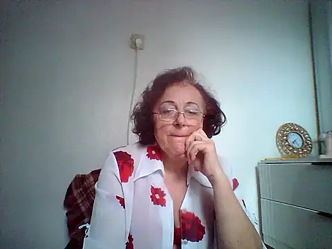 Julia5439 webcam