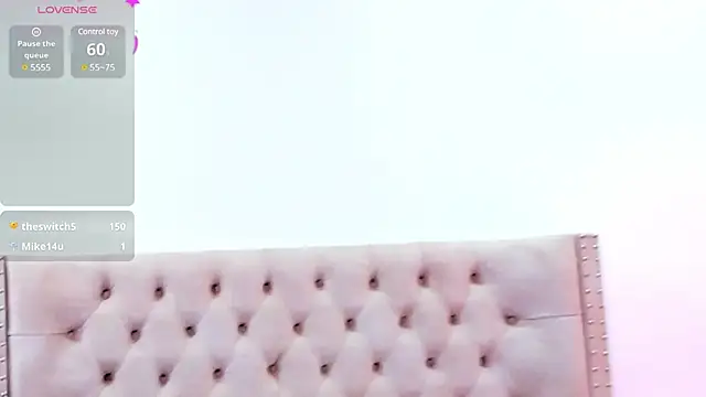 FelicityAdams webcam
