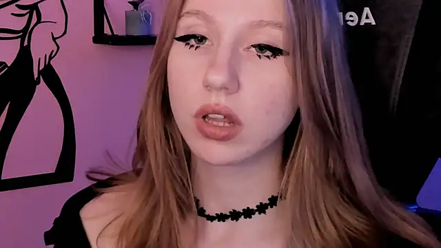 DariaTate webcam