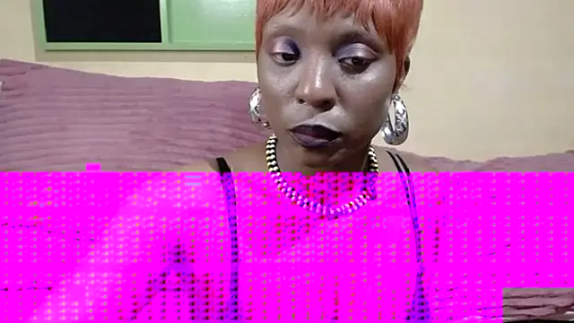 CocoSheila webcam