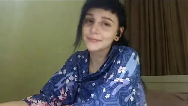 SineKiraReal webcam