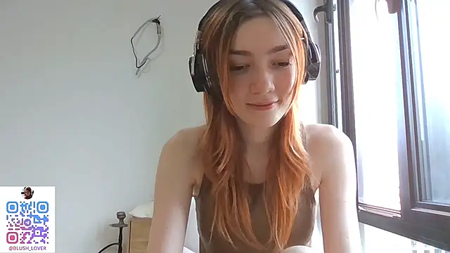 RedheadMisty webcam
