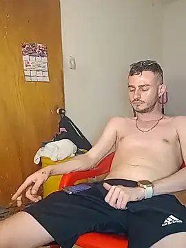 bigcockwhite777 webcam