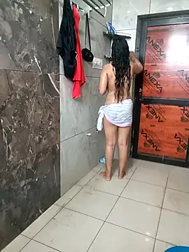 HOTSEXY_KAVYA webcam