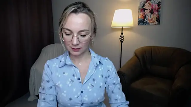 Ava_Elior webcam