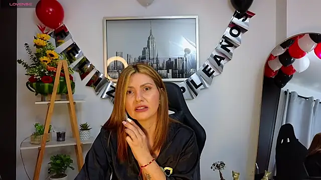 bella__adams webcam