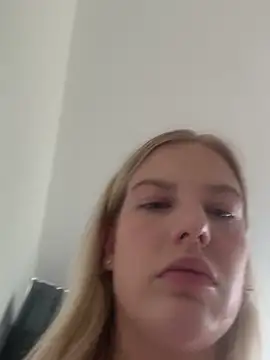 Модель: Chloemillerrxx_