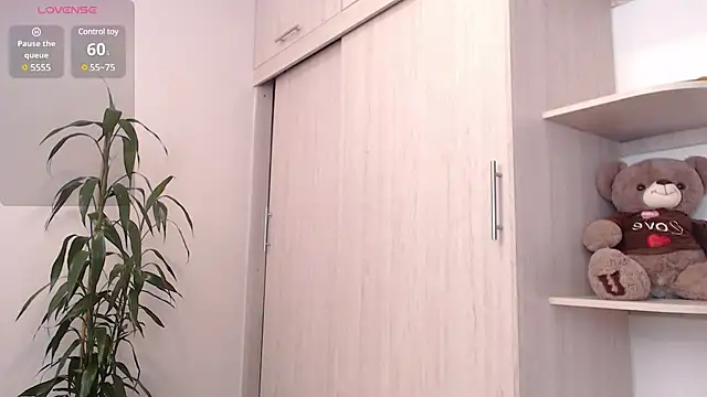 samanthamckeyXX webcam