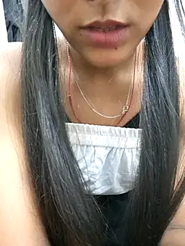 Naina_04 webcam