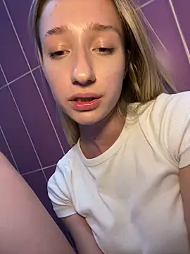 upskirt voyeur Lia Love