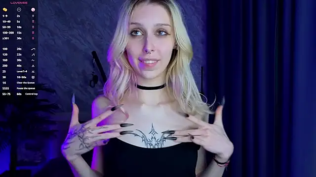 EdithaDaines webcam