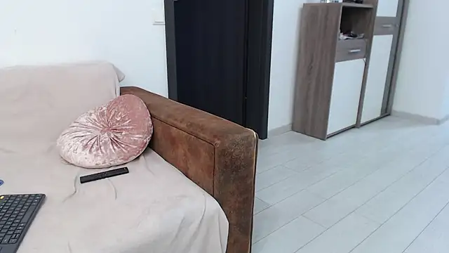 RebecaMur webcam