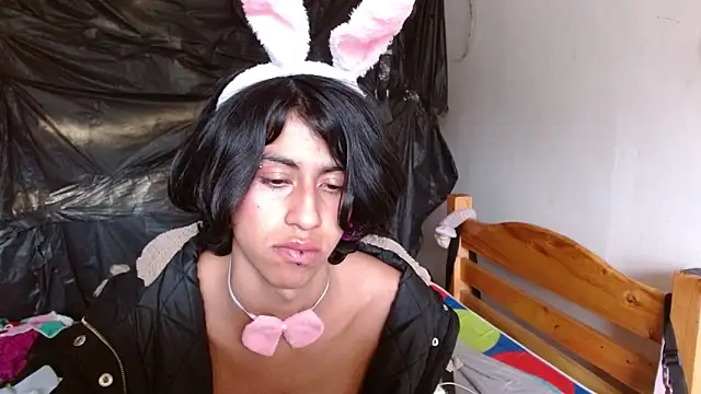 Naicollsxxx webcam