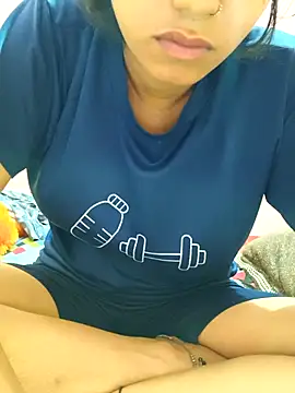 Alia-hot00 webcam