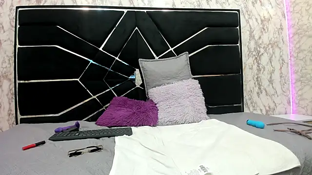 SHYLILY_ webcam