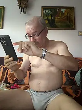 cumloverboyxx69 webcam