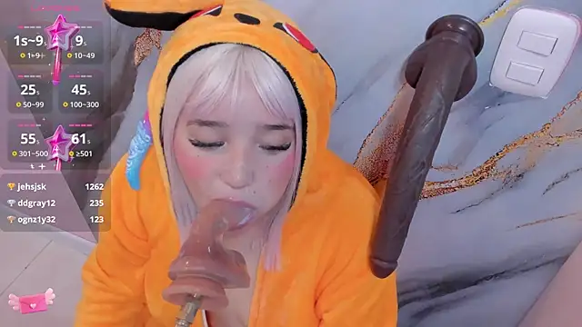 hinata_dolly webcam