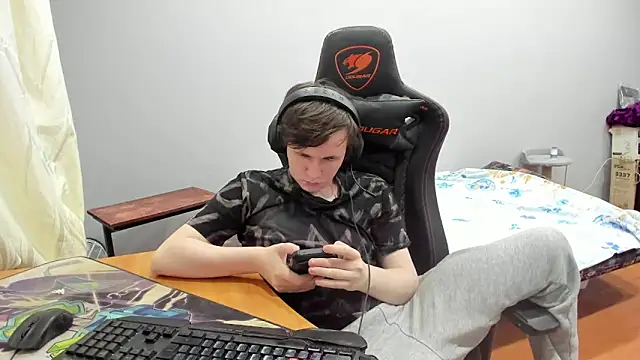 iliaskrislove webcam