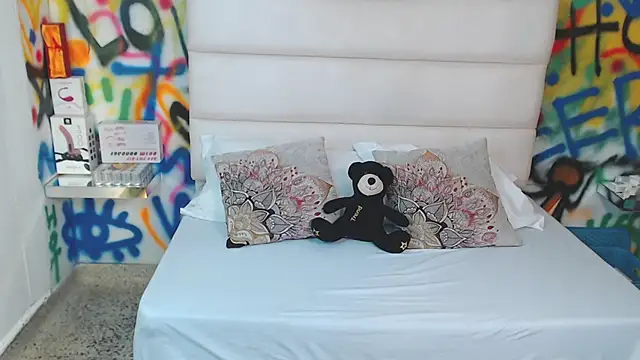 AriaMartins webcam