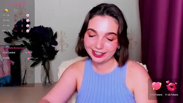 KindHazelHere_ webcam