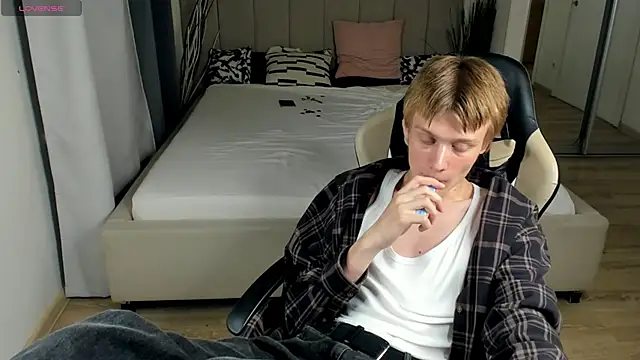 louie_evans webcam
