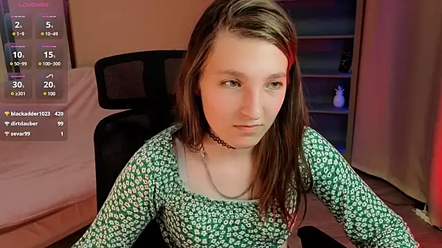 Mia_Myles