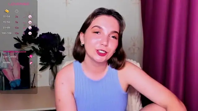 livecam porn KindHazelHere 