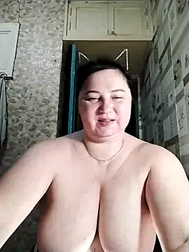 Holly-69 webcam