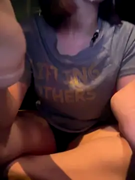 Meii-meyy's free sex cam and chat room