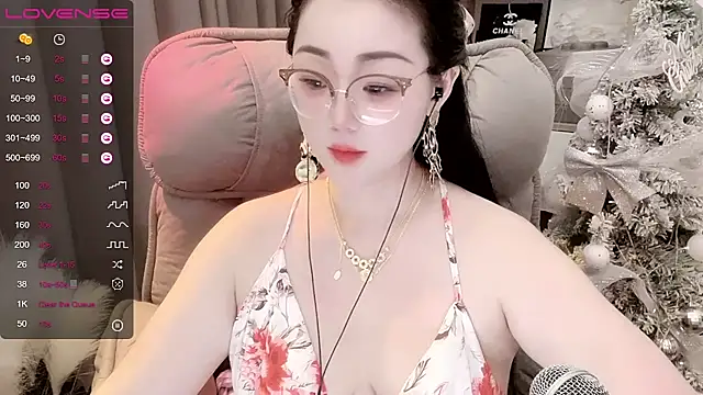 Monica-888 webcam