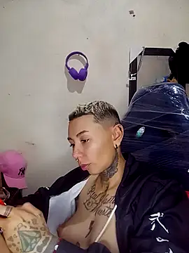 Exoticfive7 webcam